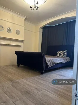 Rent this 1 bed house on Greenstead Avenue in London, IG8 7ER