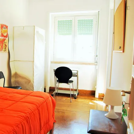 Rent this 5 bed room on Bicicletas Gira Estação 433 in Avenida de Paris, 1000-226 Lisbon