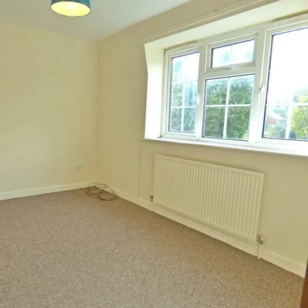 Image 6 - 14 Bath Road, Silverdale, ST5 6QX, United Kingdom - Duplex for rent