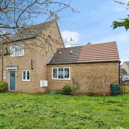 Buy this 3 bed house on Orford Close in Queen Adelaide, CB7 4LX