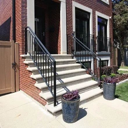 Image 3 - 3646 North Page Avenue, Chicago, IL 60634, USA - House for sale