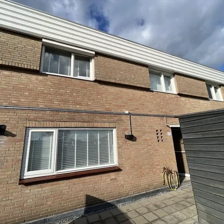Image 1 - Dorpsstraat 156, 5731 JL Mierlo, Netherlands - Apartment for rent