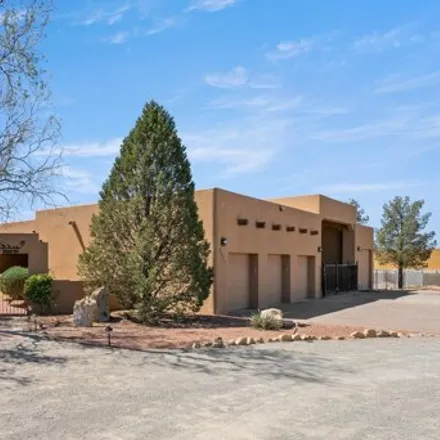 Image 3 - 5625 Shadow Hills Rd, Las Cruces, New Mexico, 88012 - House for sale