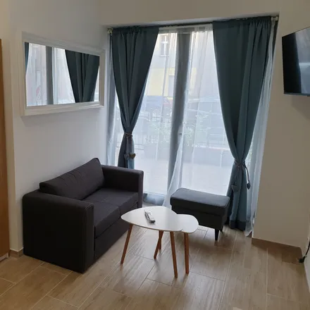 Rent this 2 bed apartment on Medebacher Weg 12 in 13507 Berlin, Germany