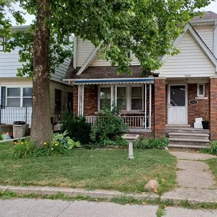 Buy this 4 bed house on 1464 Warwick Avenue in Lincoln Park, MI 48146