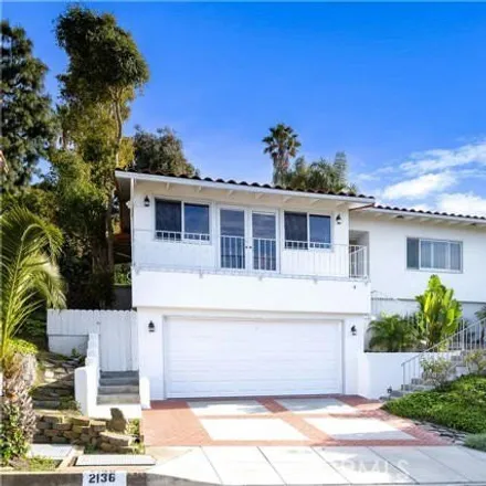 Image 2 - 2170 Via Estudillo, Palos Verdes Estates, CA 90274, USA - House for rent