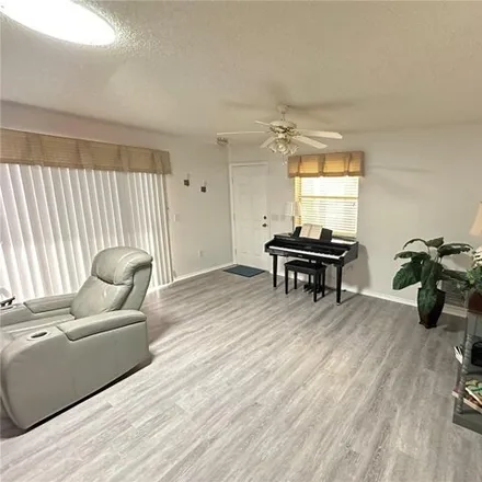 Image 6 - 9341 Southeast 172nd Garden Street, The Villages, FL 34491, USA - House for rent