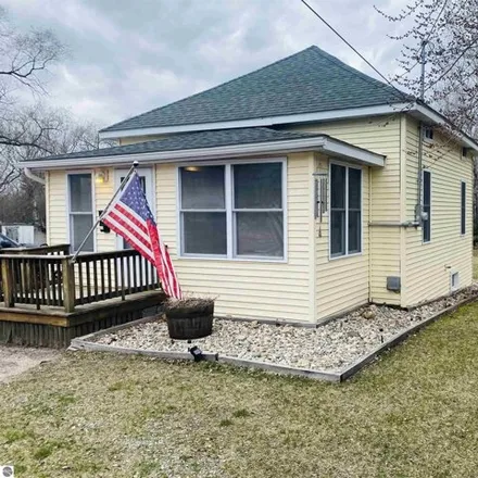 Image 3 - 428 State Street, West Branch, MI 48661, USA - House for sale