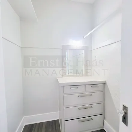 Rent this 1 bed apartment on 1st Street in Long Beach Boulevard, Long Beach