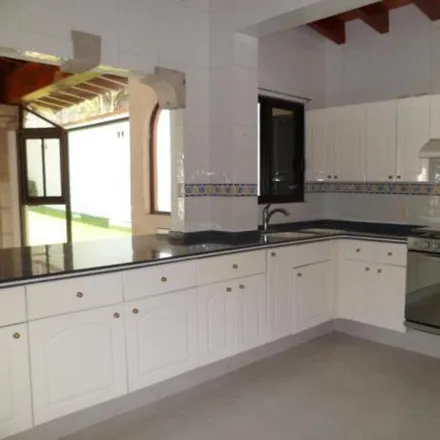 Buy this 4 bed house on Avenida Palmira in Quintana Roo, 62070 Cuernavaca