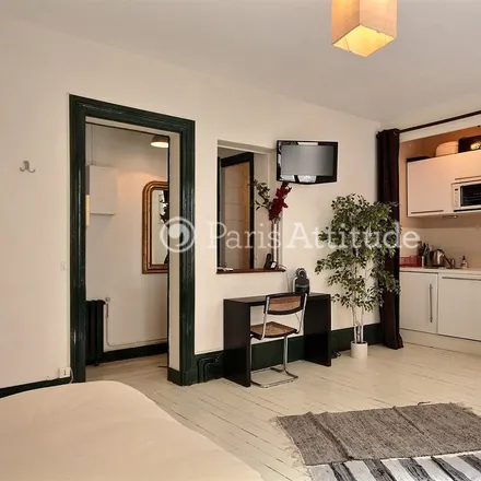 Image 5 - 4 Rue Budé, 75004 Paris, France - Apartment for rent