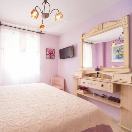 Rent this 3 bed apartment on Orpesa in Calle de Almazora, 12594 Orpesa / Oropesa del Mar