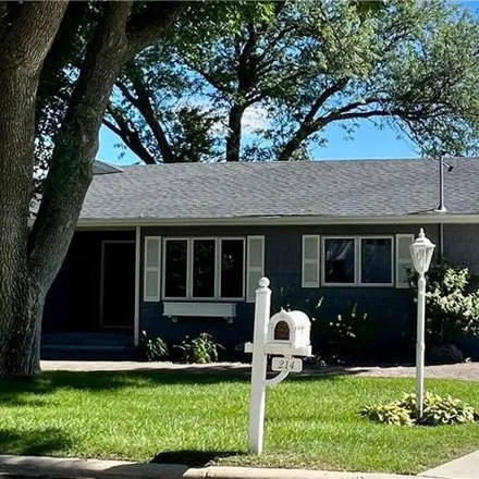 Buy this 4 bed house on 214 North Lane in Albert Lea, MN 56007