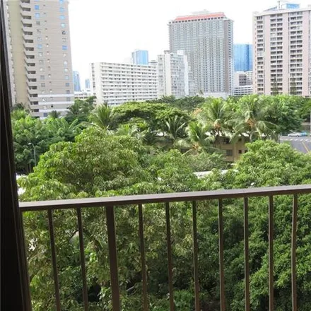 Image 3 - Chateau Waikiki, 411 Hobron Lane, Honolulu, HI 96815, USA - Condo for sale