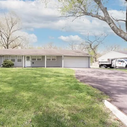 Buy this 3 bed house on 17990 Thomas Lane in Country Club Hills, IL 60478