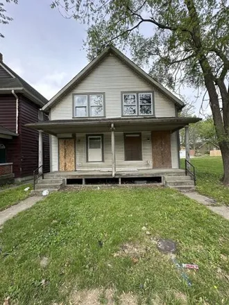 Buy this studio house on 414 North Tacoma Avenue in Indianapolis, IN 46201