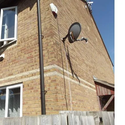 Rent this 1 bed duplex on Windsor Road in Bridgwater, TA6 4HG