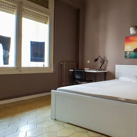 Rent this 8 bed room on Carrer de Sant Guillem in 11, 08006 Barcelona