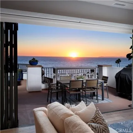 Rent this 3 bed condo on 410 Arenoso Lane in San Clemente, CA 92672