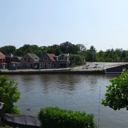 Rent this 5 bed apartment on Wyandottestraat 19 in 1109 BS Weesp, Netherlands