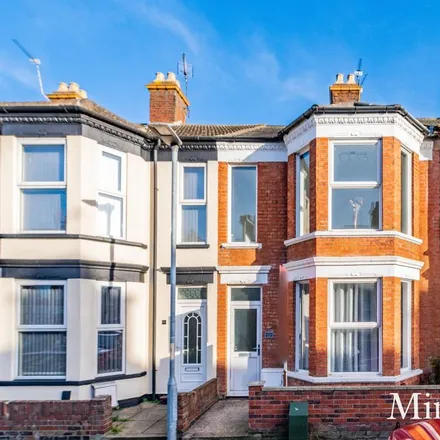 Rent this 5 bed house on Palgrave Road in Great Yarmouth, NR30 1QD