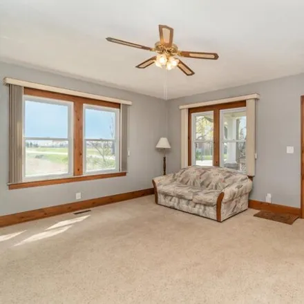 Image 3 - 1492 West Townline Road, Beaver Township, Williams Township, MI 48611, USA - House for sale