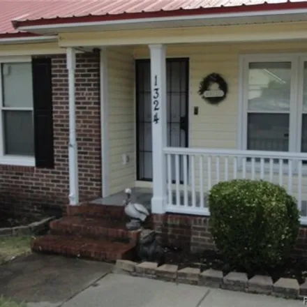 Image 3 - 1324 Alexwood Dr, Hope Mills, North Carolina, 28348 - House for sale