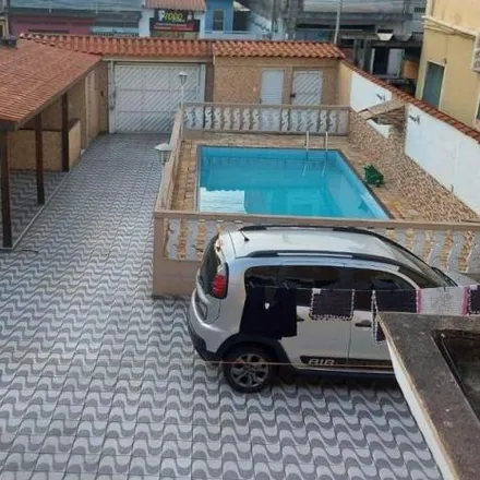 Buy this 4 bed house on Avenida João Ventura dos Santos in Helena Maria, Osasco - SP
