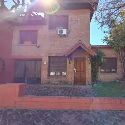 Image 1 - Río de Janeiro 820, Martínez Oeste, B1640 FVB Martínez, Argentina - House for sale