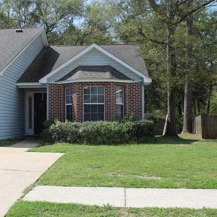 Rent this 3 bed condo on 7300 Hollis Street in Leon County, FL 32312