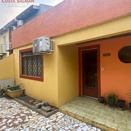 Buy this 5 bed house on Rua Senador Salgado Filho in Cabo Luís Quevedo, Uruguaiana - RS