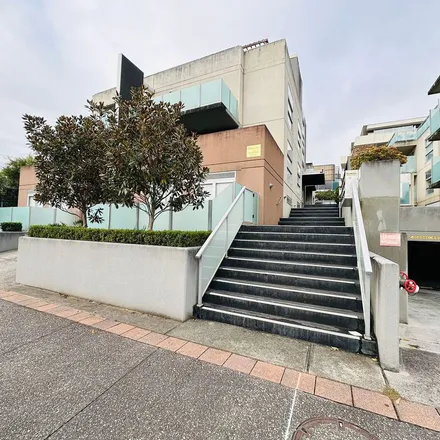 Image 3 - Berkeley Street, Doncaster VIC 3108, Australia - Apartment for rent