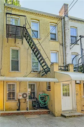 Image 3 - 261 71st Street, New York, NY 11209, USA - Townhouse for sale