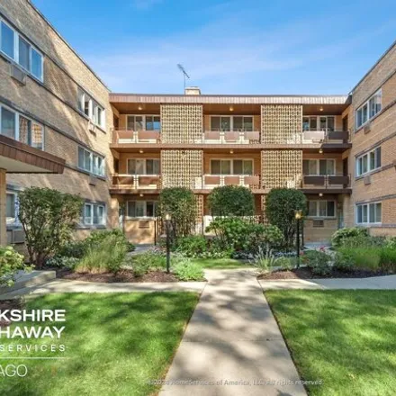 Rent this 2 bed condo on 1925 Harrison Street in Evanston, IL 60201