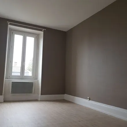 Rent this 3 bed apartment on 4 Rue du Moulin à Vent in 68100 Mulhouse, France