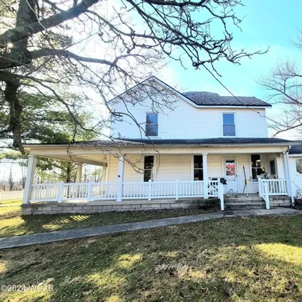 Buy this 4 bed house on 1783 County Road 92 in Alger, Marion Township
