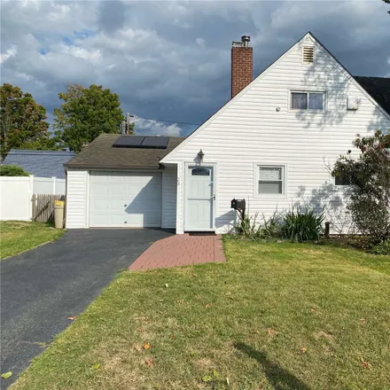 Rent this 4 bed house on 23 Fireplace Lane in Hicksville, NY 11801