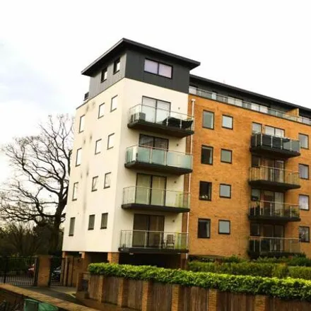 Buy this 1 bed apartment on Downshire Way in Easthampstead, RG12 7AH