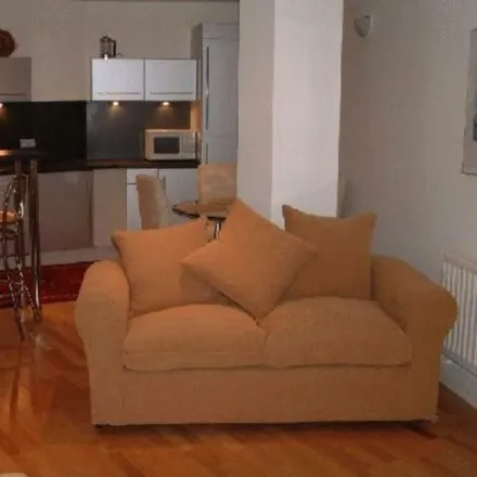 Rent this 2 bed room on Castlefield Locks in 62 Ellesmere Street, Manchester