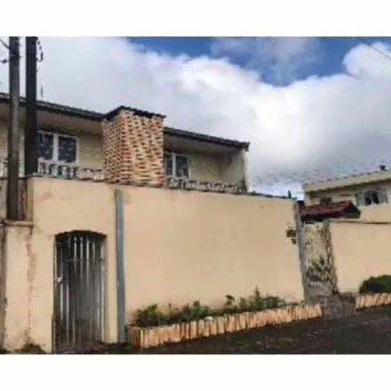 Buy this 2 bed house on Rua Raul de Oliveira Machado in Colônia Rio Grande, São José dos Pinhais - PR