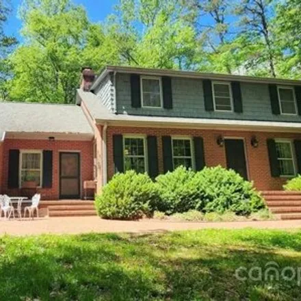 Buy this 3 bed house on Sterling Drive in Kings Mountain, NC 28086