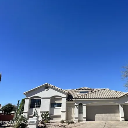 Rent this 5 bed house on 1899 West la Quinta Place in Oro Valley, AZ 85737