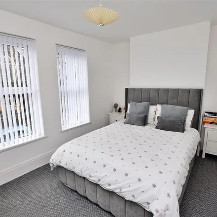 Rent this 4 bed apartment on St. Donards in Bloomfield Road, Belfast