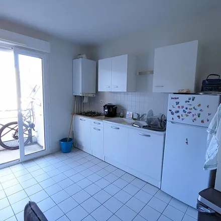 Rent this 2 bed apartment on 6B Rue Louis Pauliat in 18000 Bourges, France