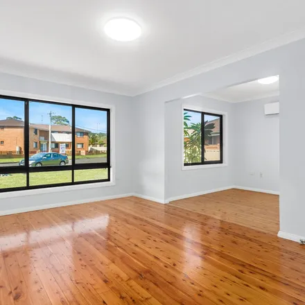 Rent this 3 bed apartment on Roberts Avenue in Barrack Heights NSW 2528, Australia