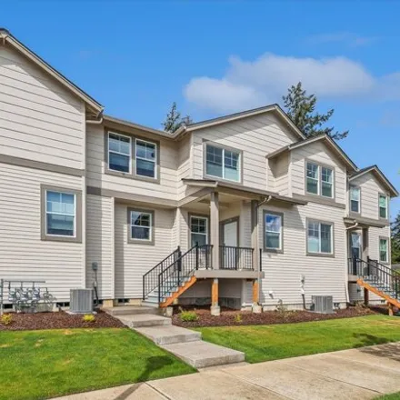 Buy this 3 bed condo on 14478 Southwest 165th Avenue in Tigard, OR 97224