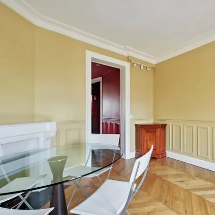 Rent this 1 bed apartment on 165 A;165 C;165 D Rue Dalou in 75015 Paris, France
