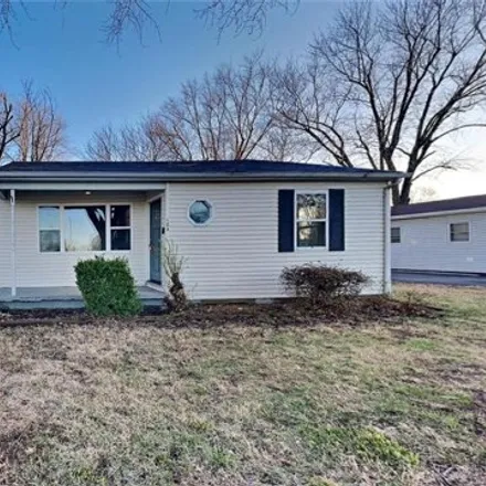 Buy this 3 bed house on 100 Stites Avenue in Fairview Heights, IL 62208