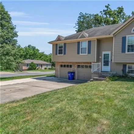 Buy this 3 bed house on 1137 NE Bryco Dr in Missouri, 64086