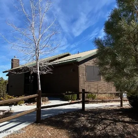 Buy this 2 bed house on 1981 North Bison Ridge Trail in Show Low, AZ 85901